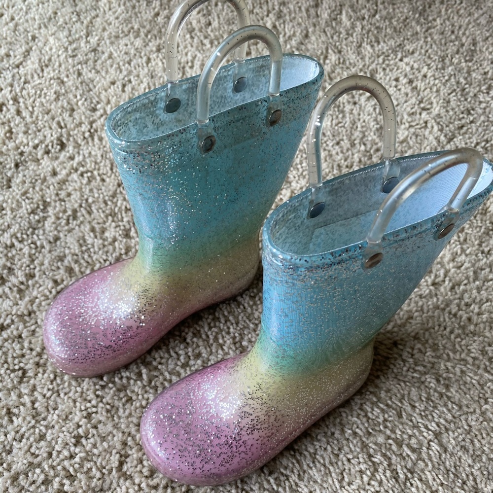 Pastel rainbow glitter rain boots✨